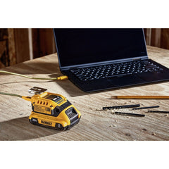 Dewalt 20V MAX FLEXVOLT 5 Amp USB Charging Kit