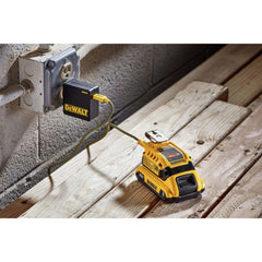 Dewalt 20V MAX FLEXVOLT 5 Amp USB Charging Kit