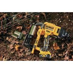Factory Reconditioned Dewalt 20V MAX XR Brushless 9 GA Cordless Fencing Stapler (Tool Only)